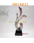 HK18821